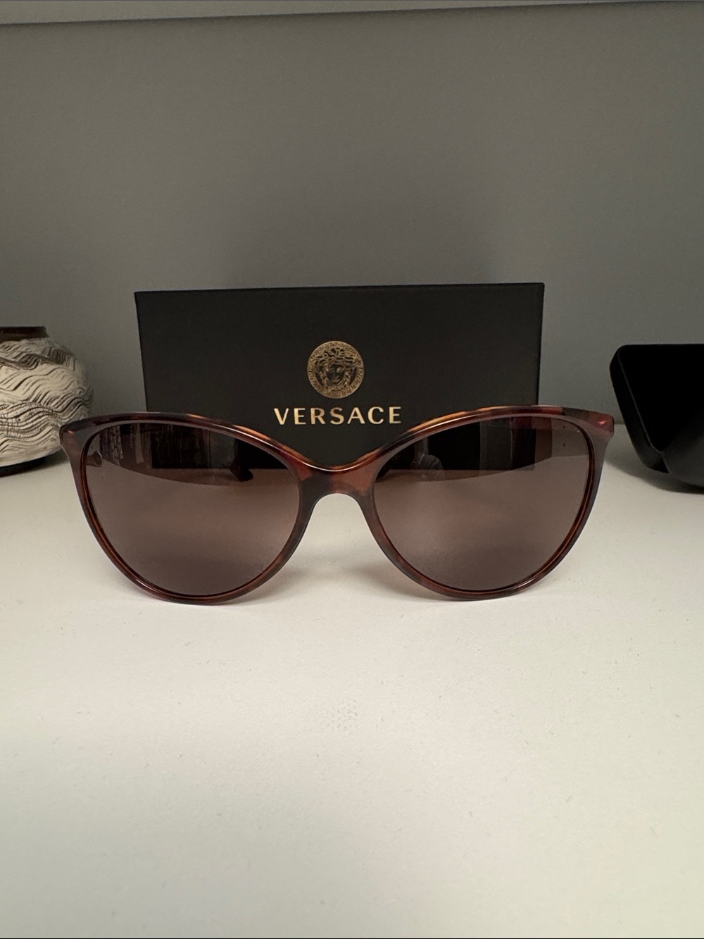 New Versace Women’s Brown Cat-Eye Sunglasses with Gradient Lenses